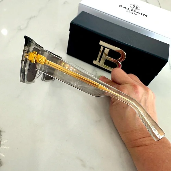 Balmain Sunglasses - Picture 2 of 11